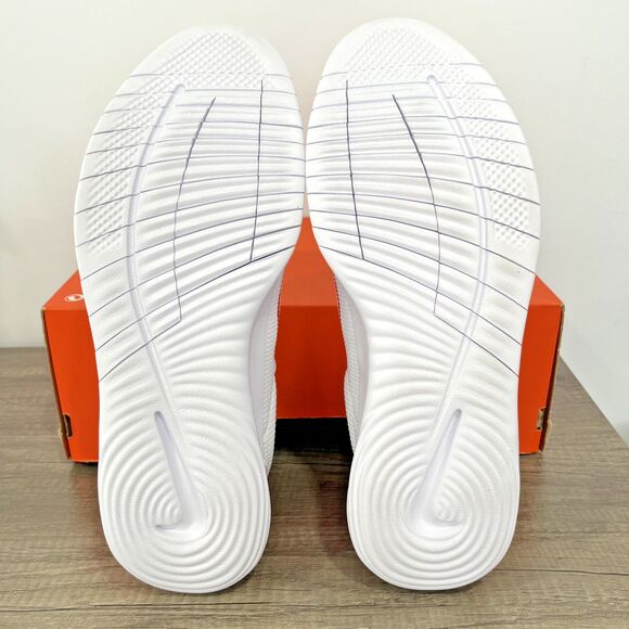 Size 11.5 – Nike Flex Experience Run 12 White/University Red DV0740-102 - Picture 7 of 10
